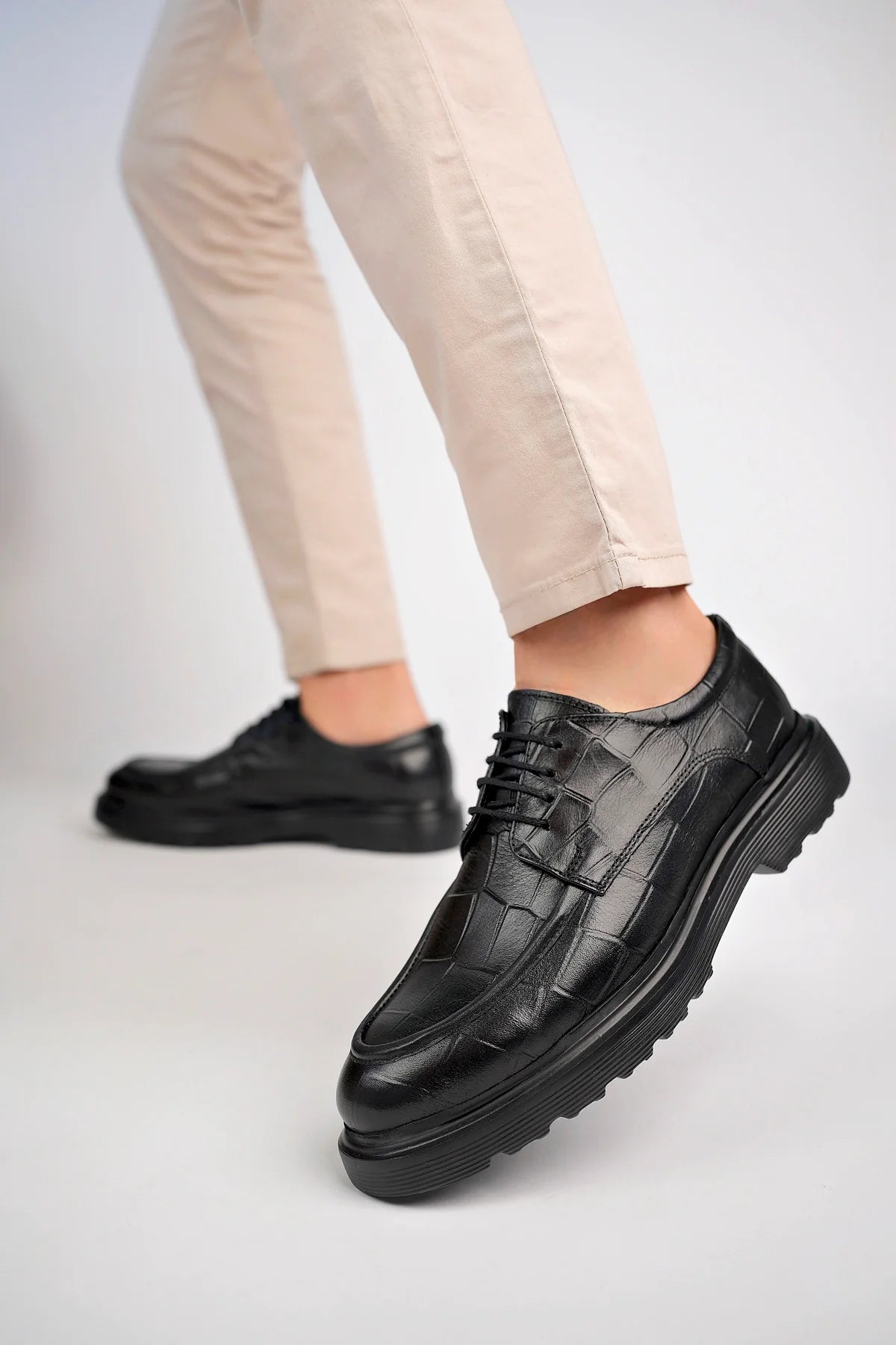 Chaussure Derby  en Cuir MUGGO JONES – Finition Brillante & Confort Haute Qualité